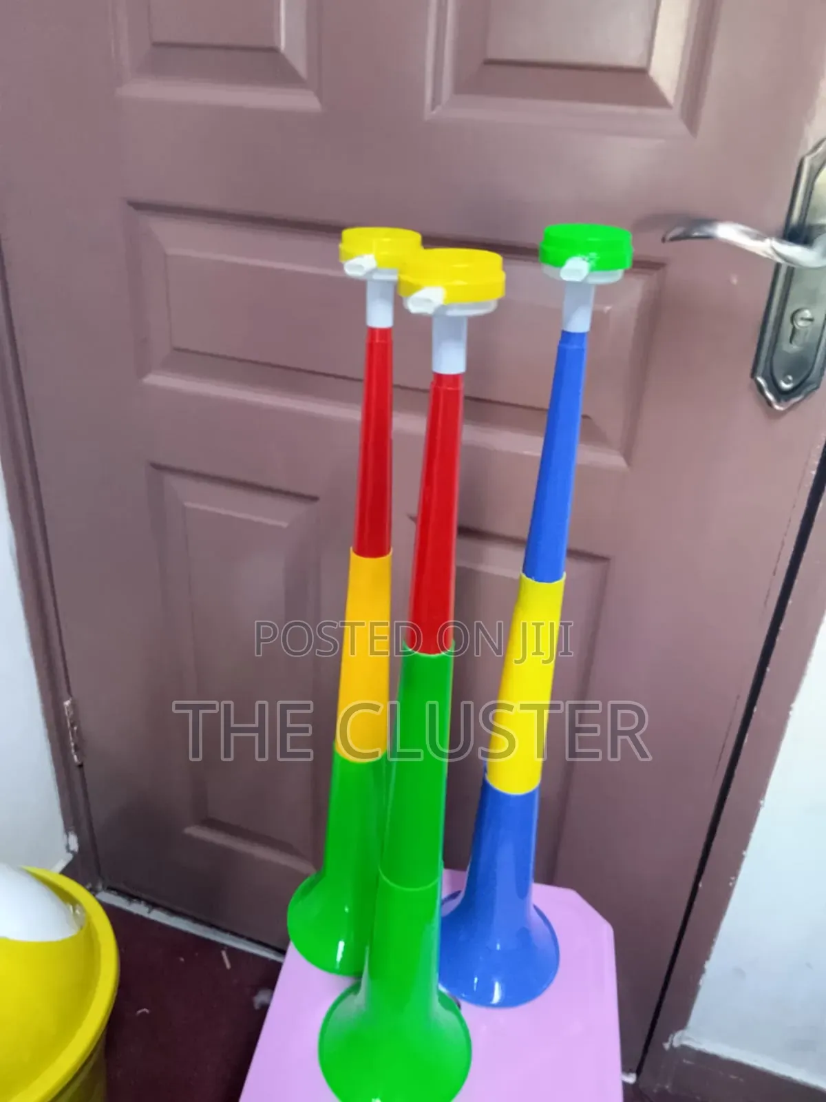 Loud Vuvuzela Horn – Stadium Cheer Trumpet for Football Fans Events