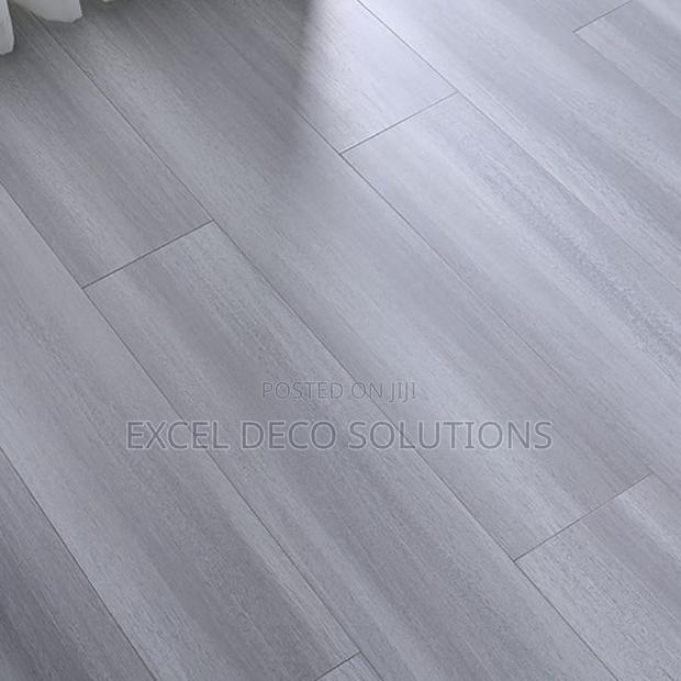 Laminate Flooring for Modern Home, Office and Interior Spaces