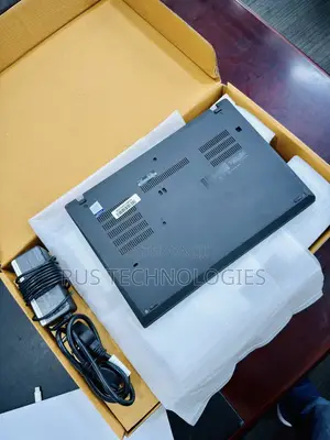 Laptop Lenovo Thinkpad T490s 8GB Intel Core i7 SSD 256GB