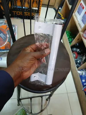 White Aluminium Sliding Handle