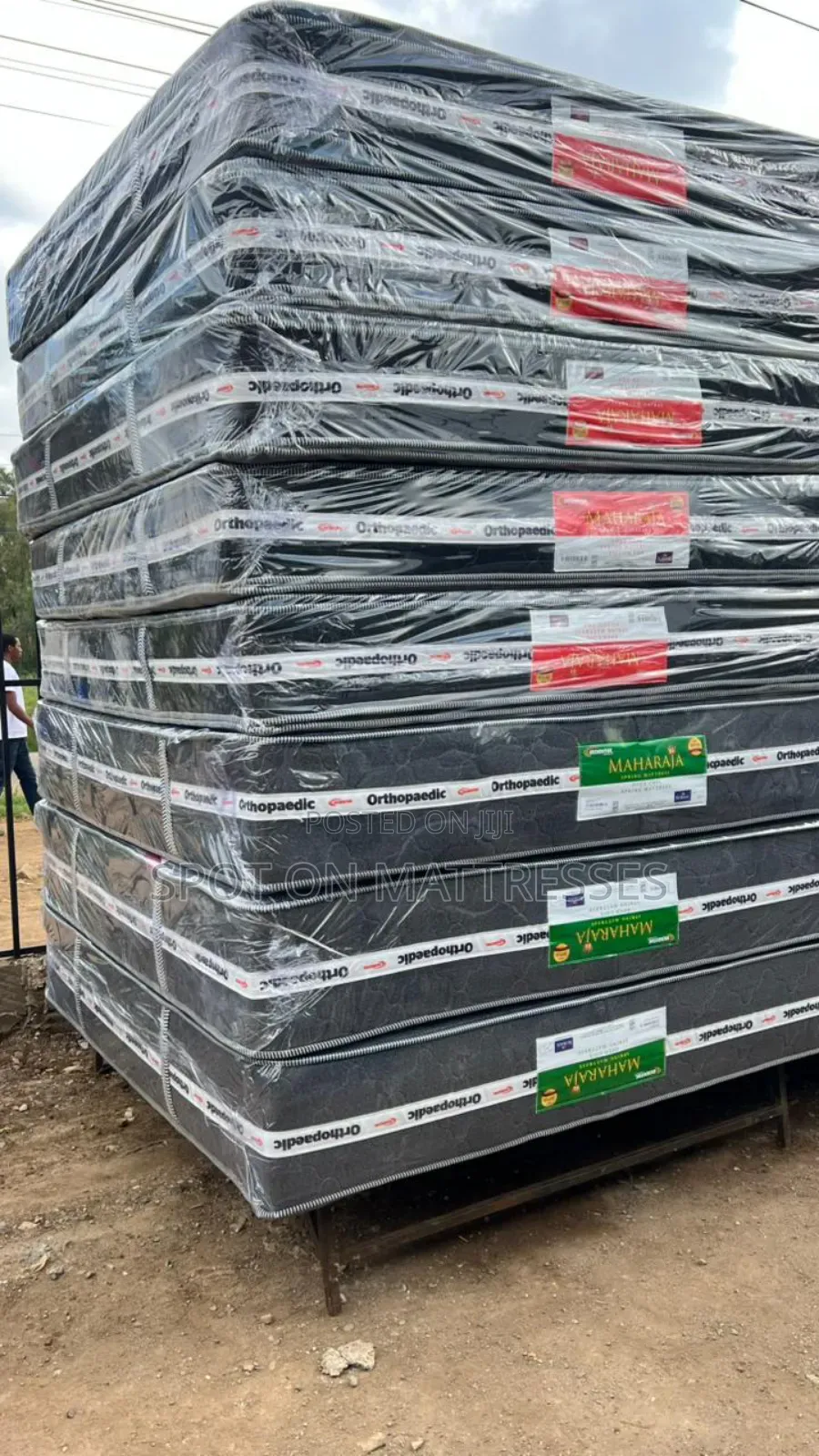 Pocket Spring Mattresses Available. Sizes 4x6x10 5x6x10 and 6x6x10.