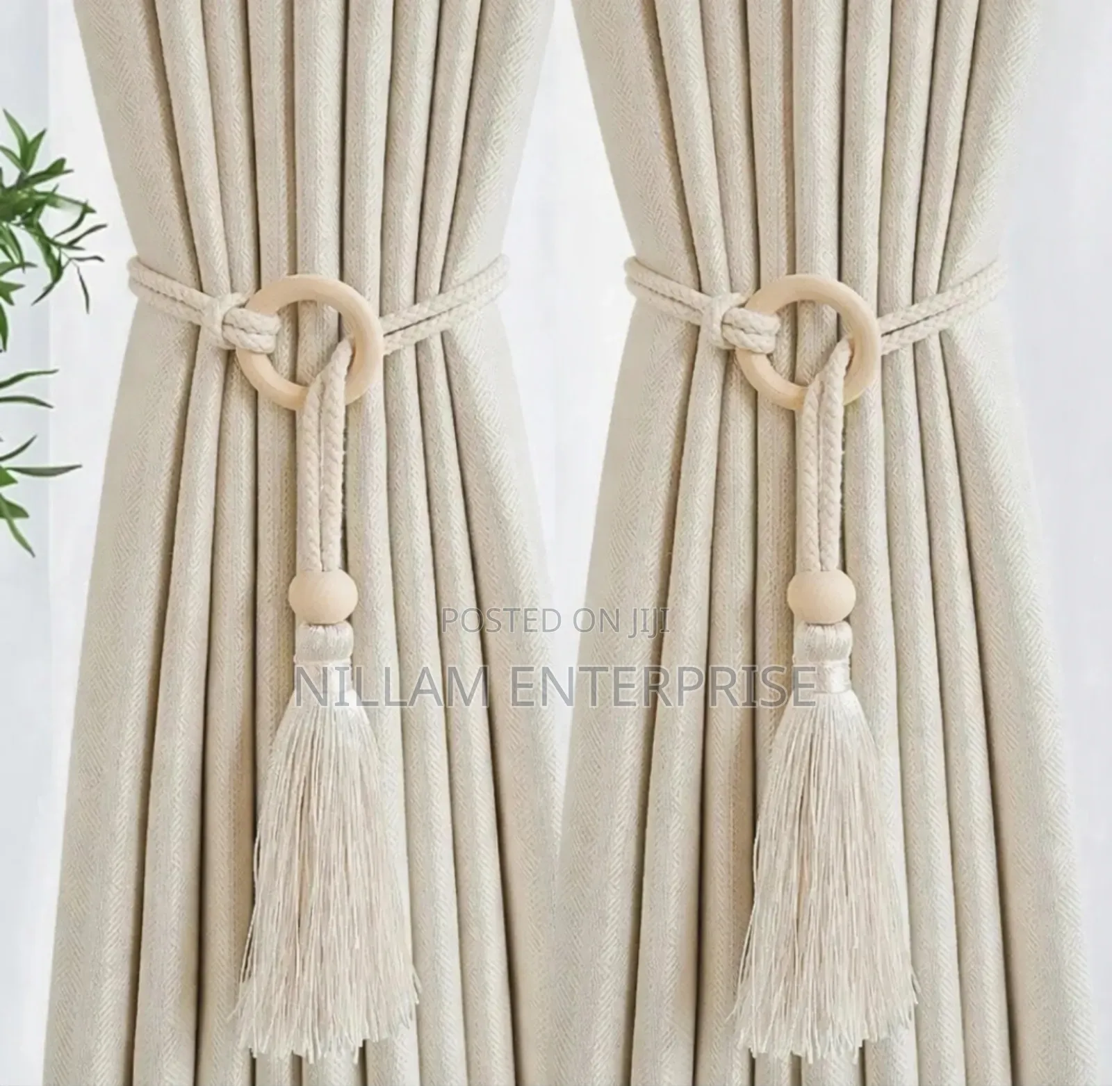 2pcs Curtain Tassel Holdbacks*