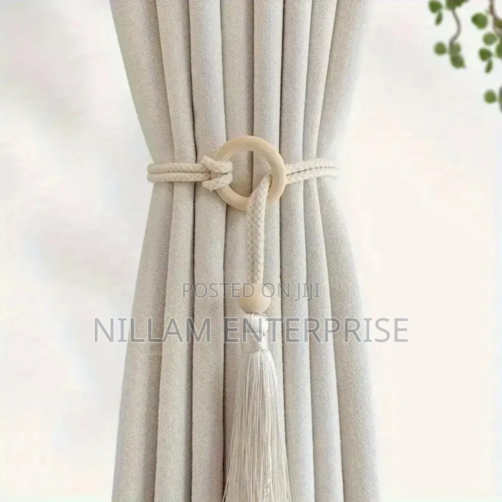 2pcs Curtain Tassel Holdbacks*