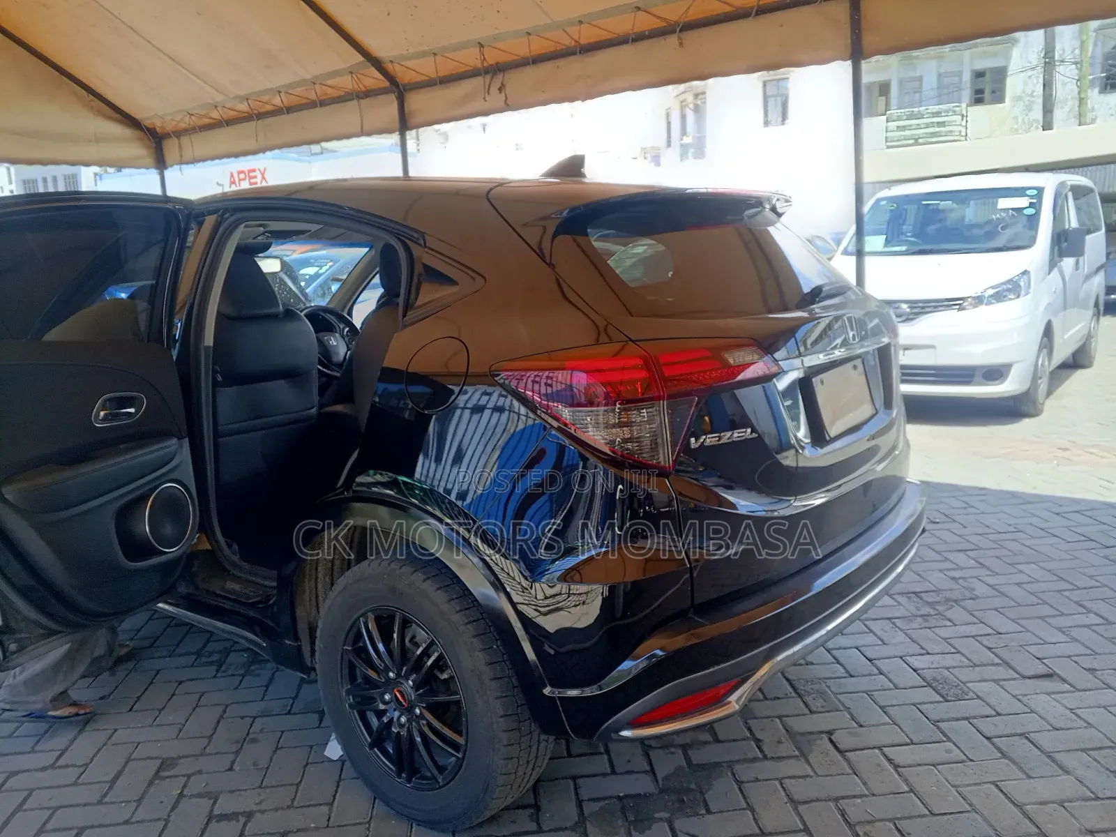 Honda Vezel 2020 Black