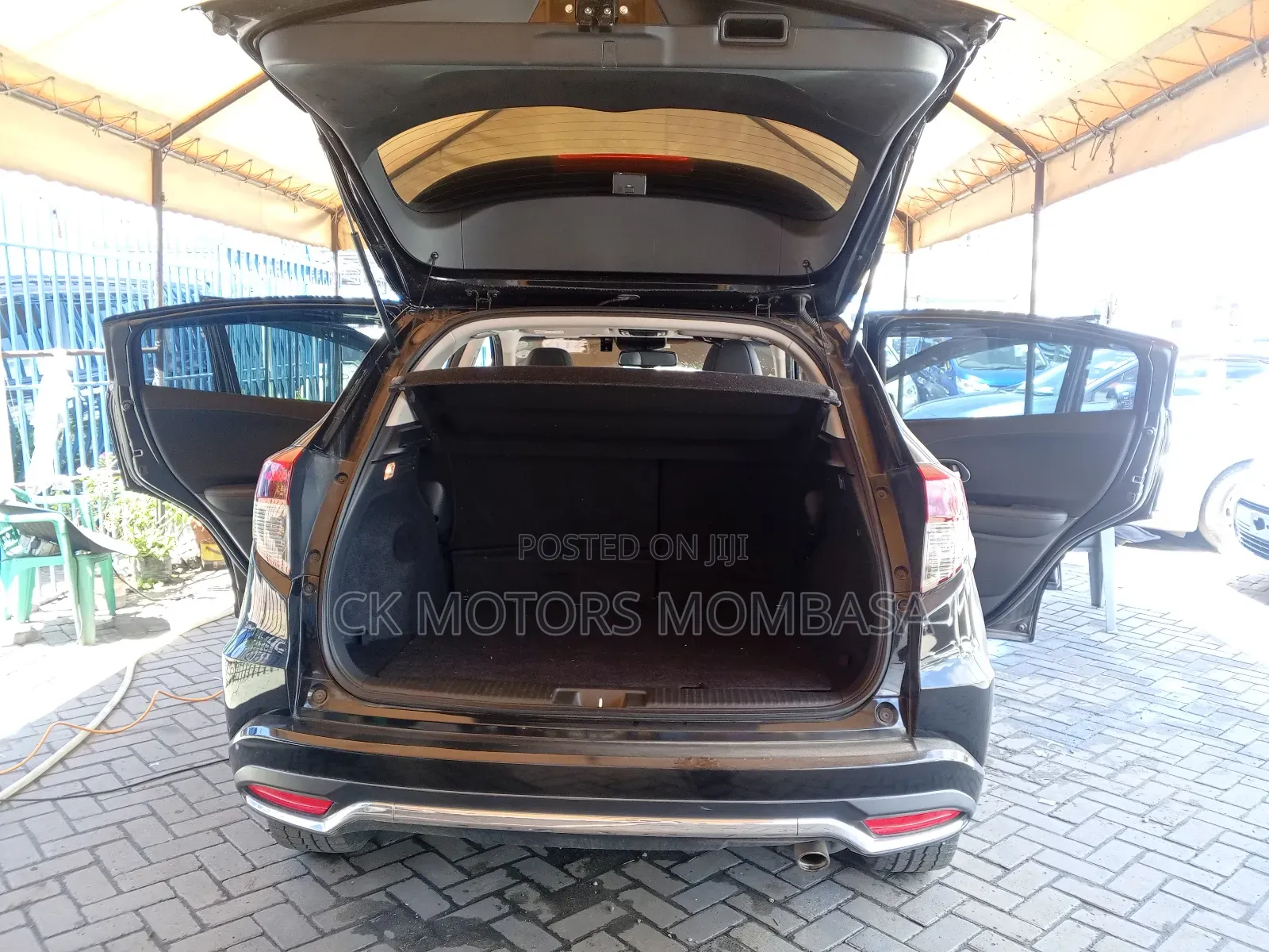 Honda Vezel 2020 Black