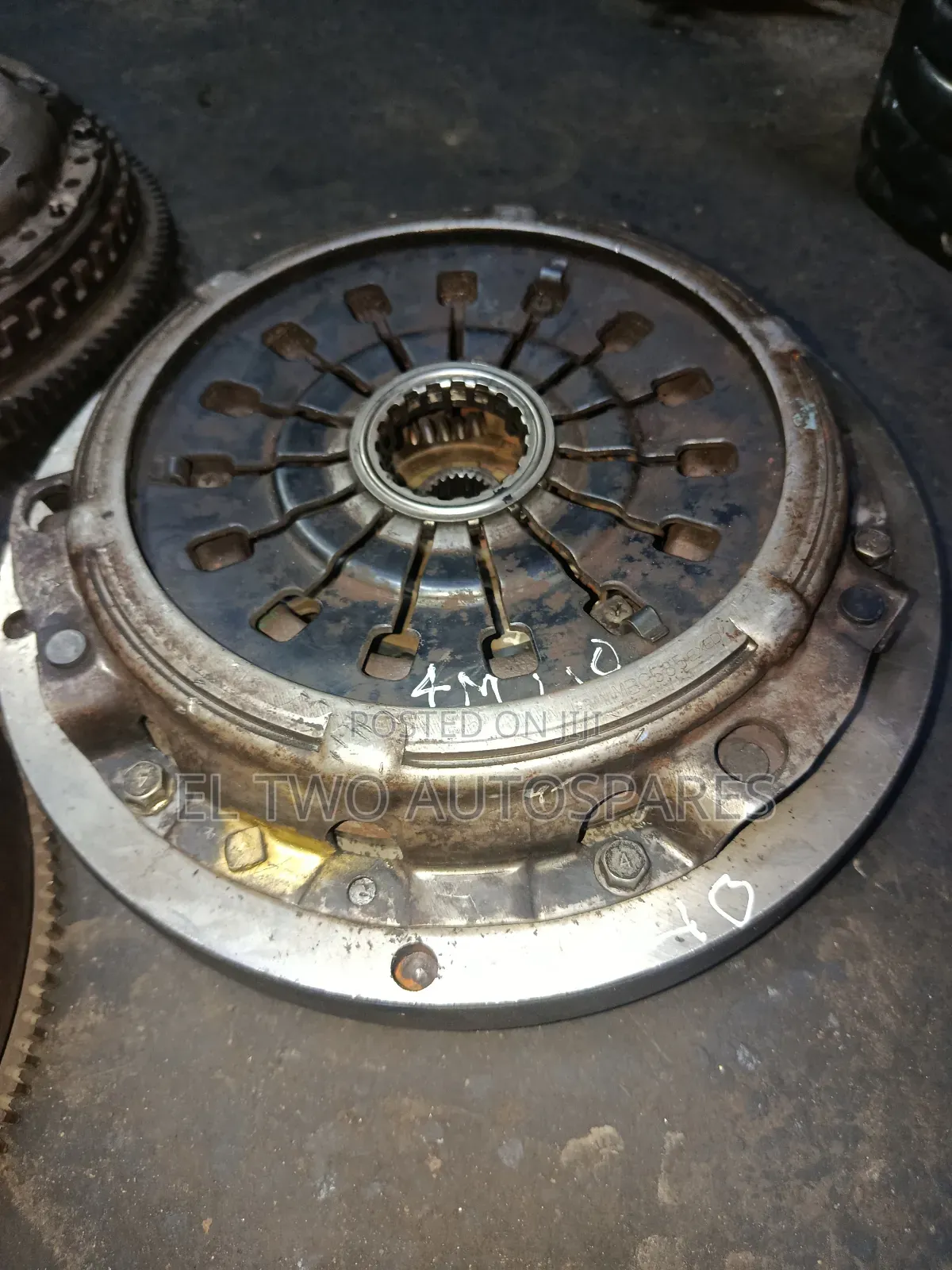 Mitsubishi Pajero Fly Wheel
