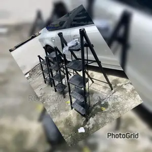 4 Steps Households Folding Ladder