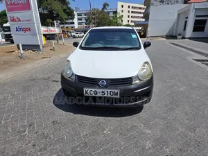Nissan Advan 2011 White