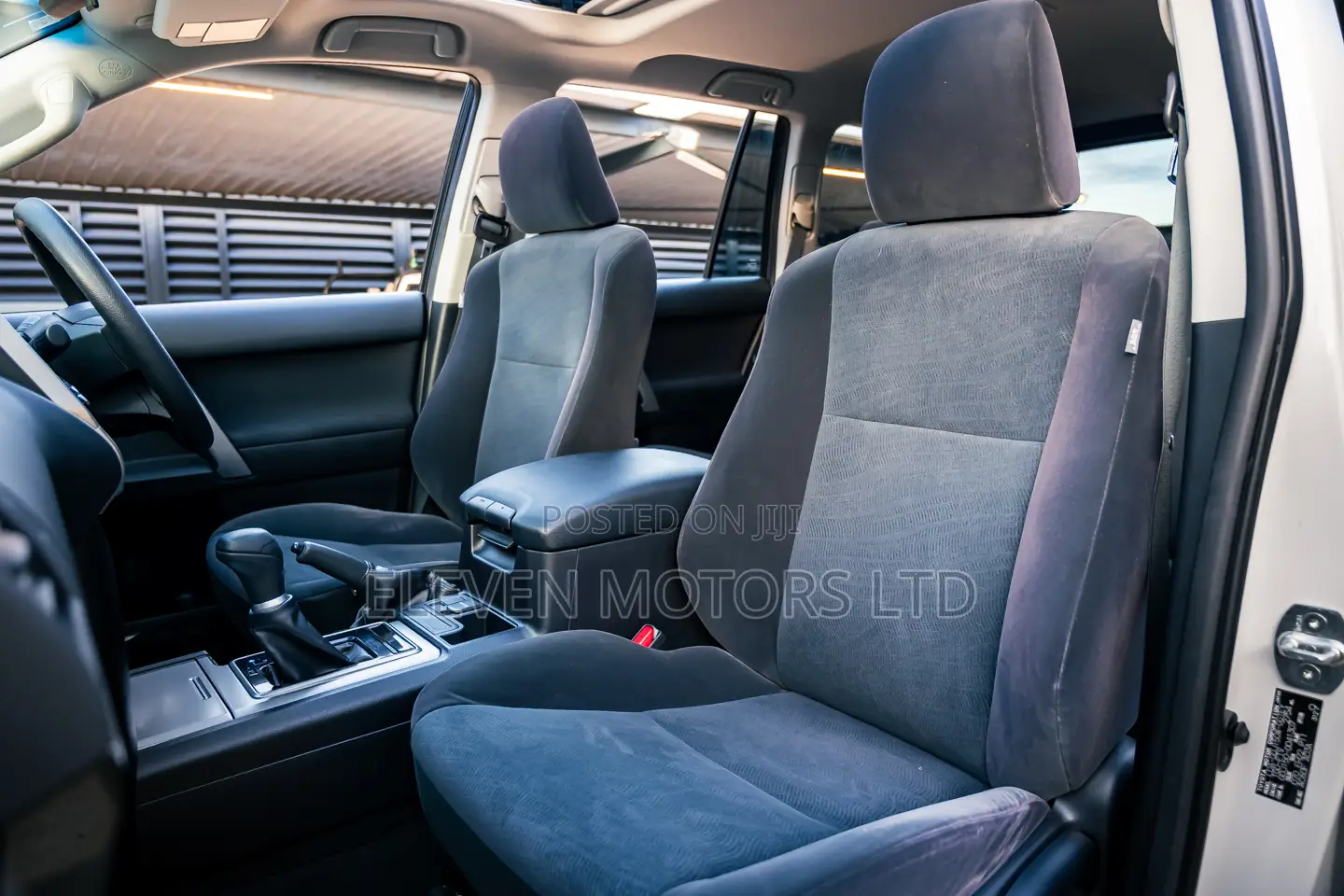 Toyota Land Cruiser Prado 2.8 2019 White