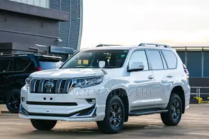 Toyota Land Cruiser Prado 2.8 2019 White