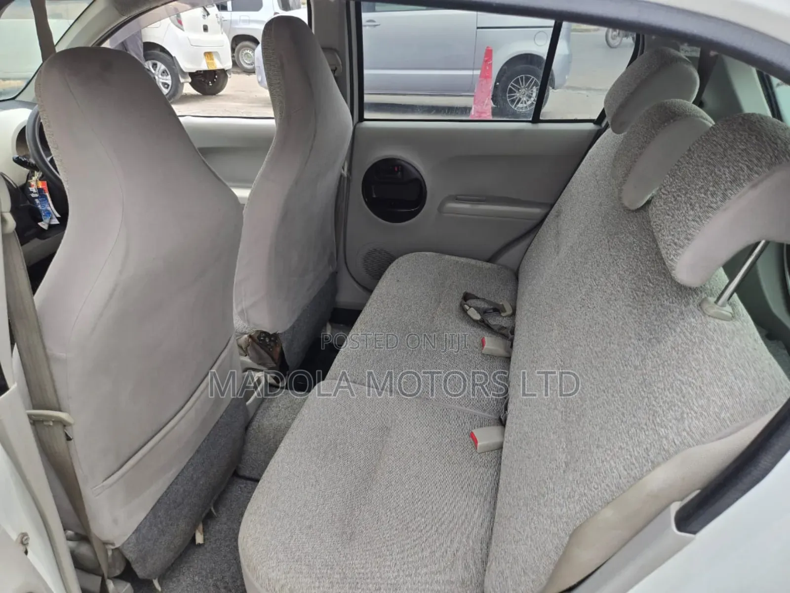 Toyota Passo 1.0 AWD 2013 White