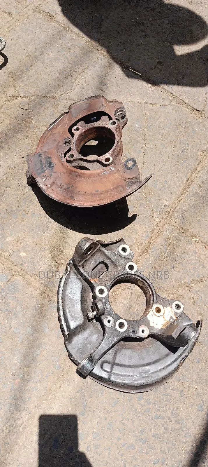 Steering Knuckle L200 2007-2022.