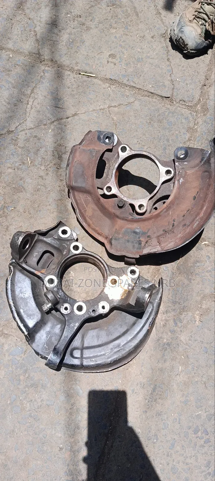 Steering Knuckle L200 2007-2022.