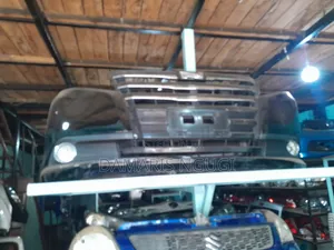 Noah Front Bumper 2014/2015