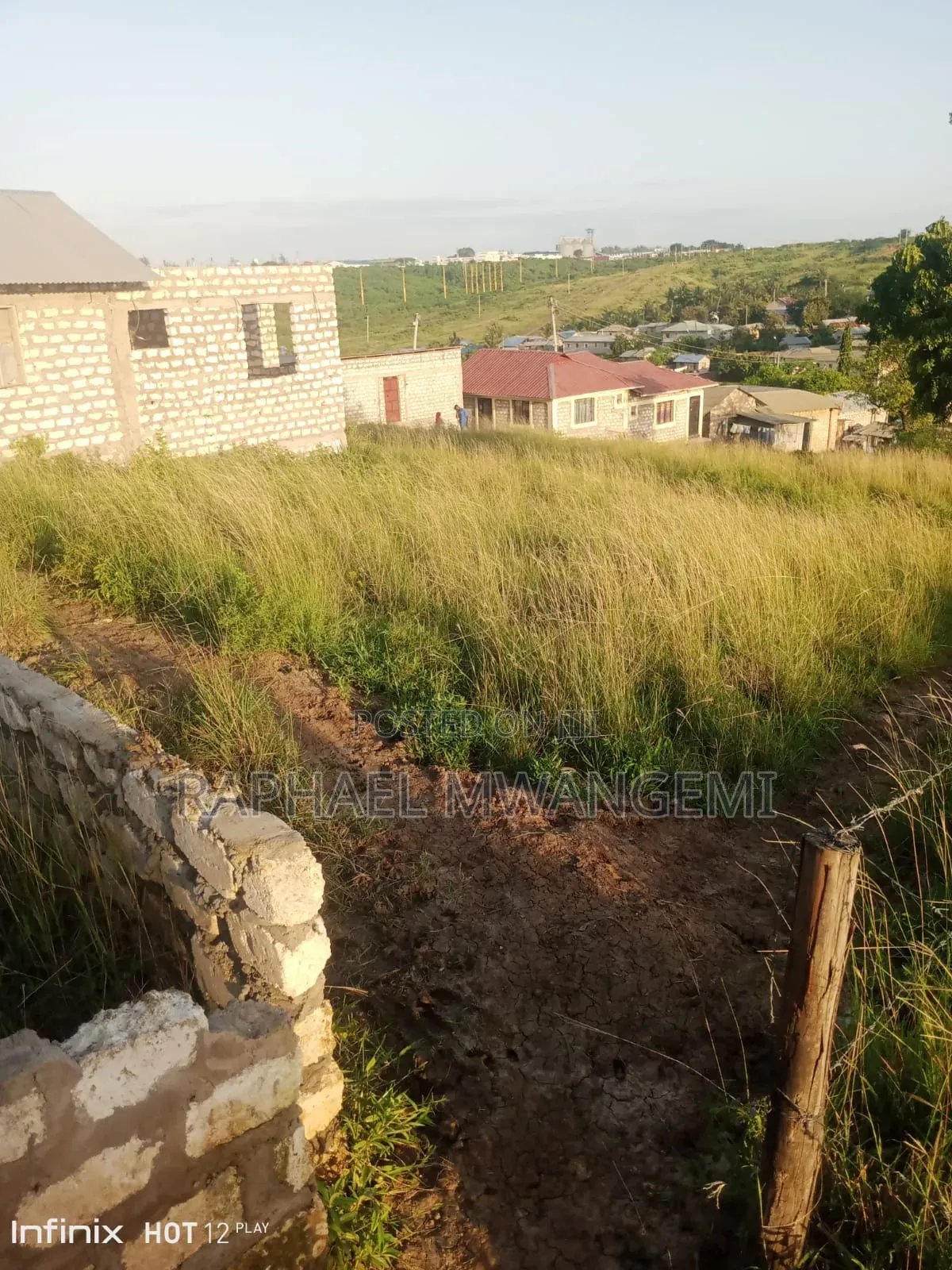 6bdrm House in Jomvu White House for sale