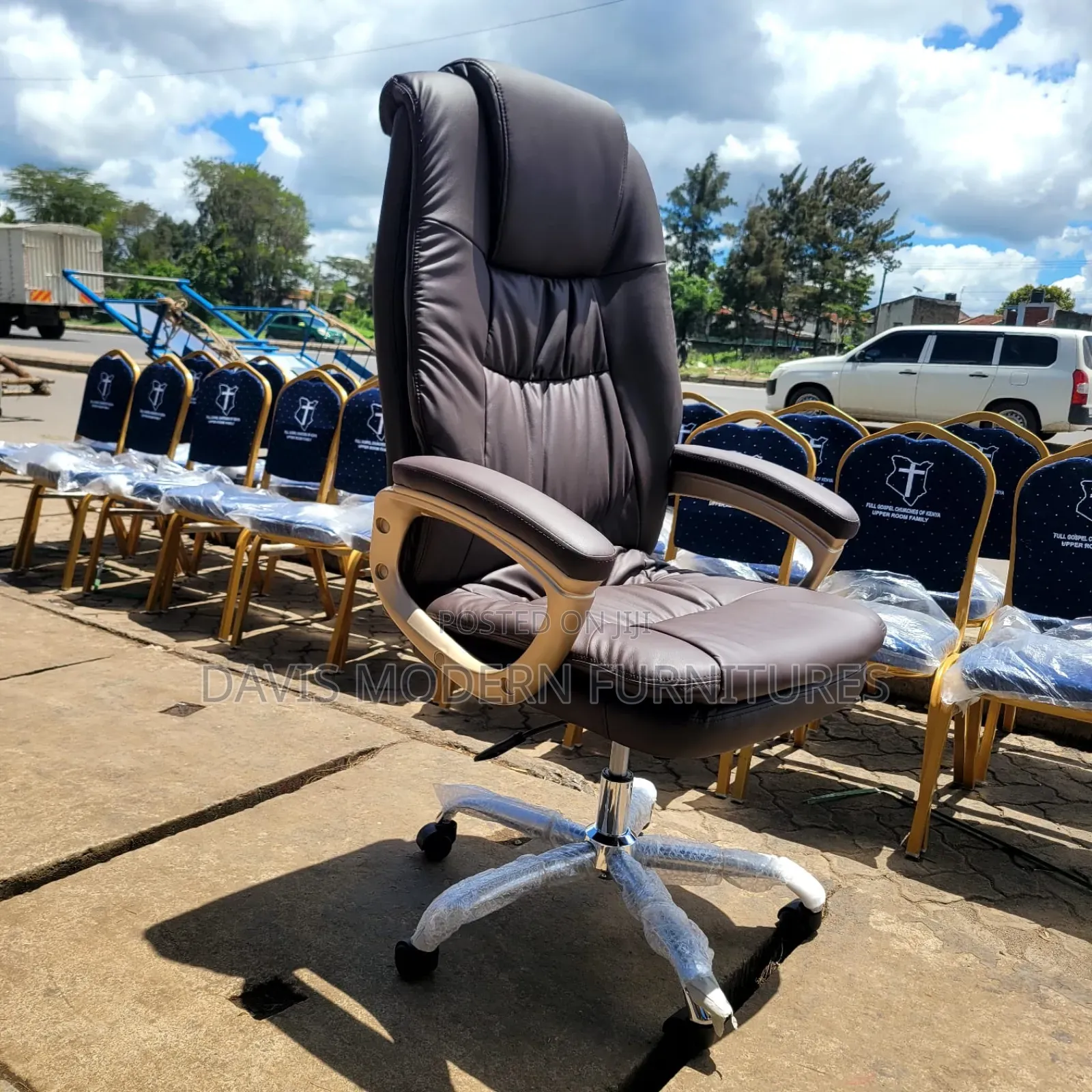 High -Back Executive Chair
