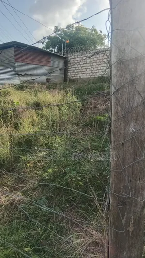 6bdrm House in Jomvu White House for sale