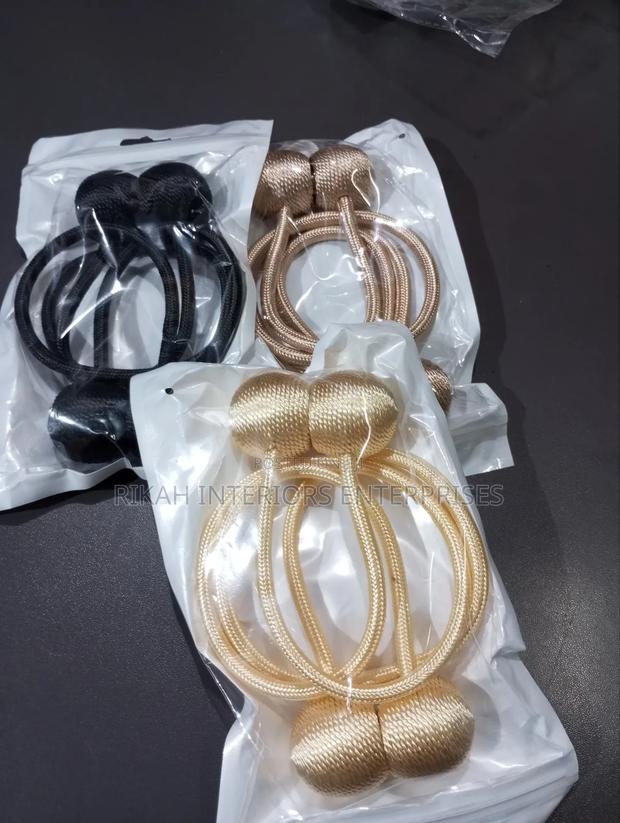 Plain Colours Magnetic Holders