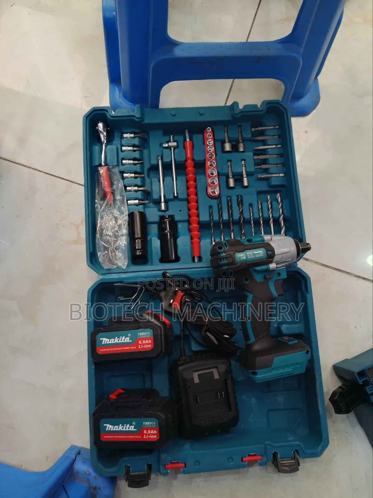 Makita Impact Wrench 198v