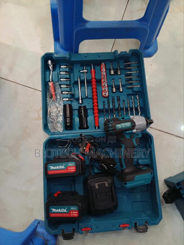 Makita Impact Wrench 198v