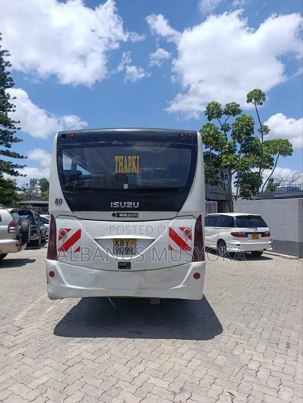 Isuzu NQR 2014 White - thumbnail 16
