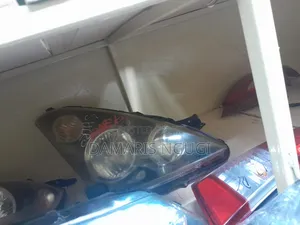 Wish Headlights 2002-2003