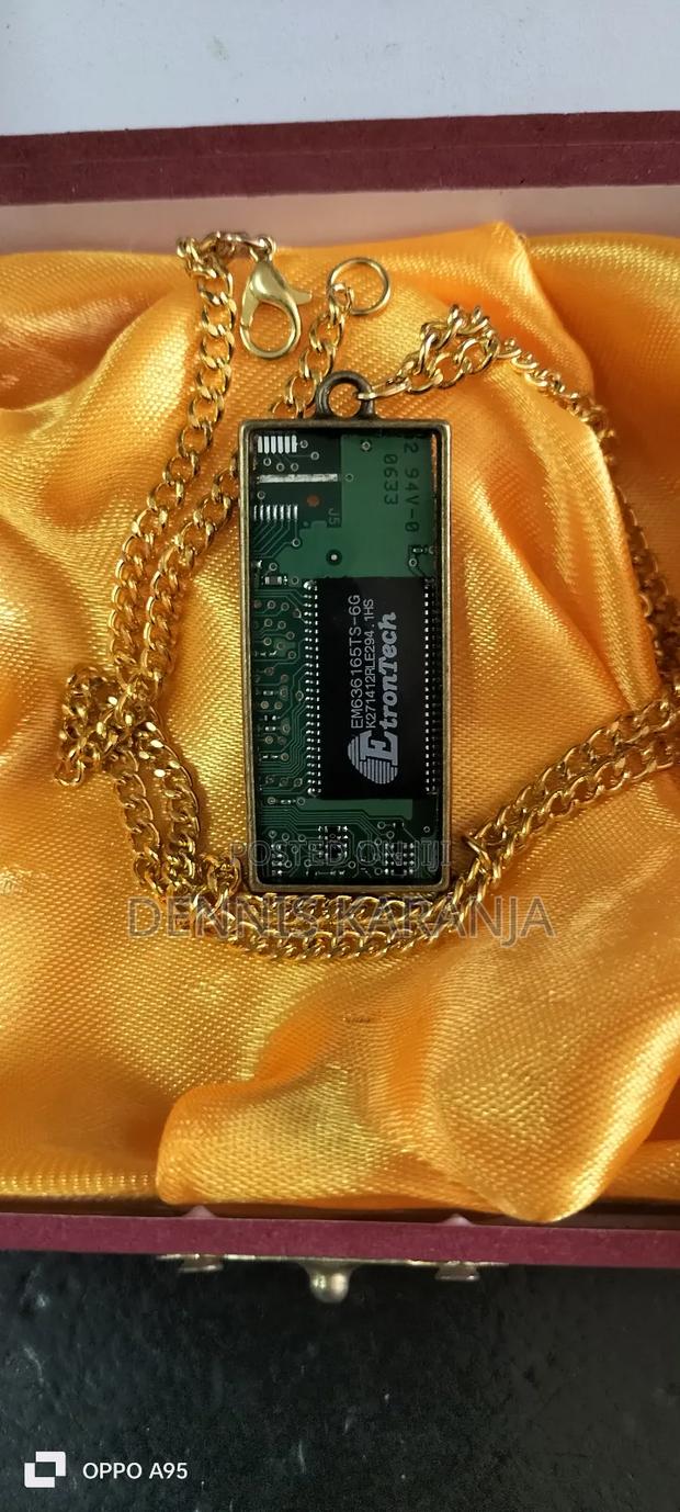 Tech Jewelry - thumbnail 2