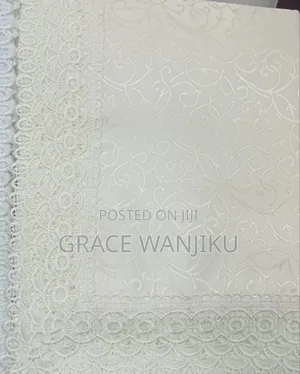 Cream and White Rectangular 150*220cm Table Cloth