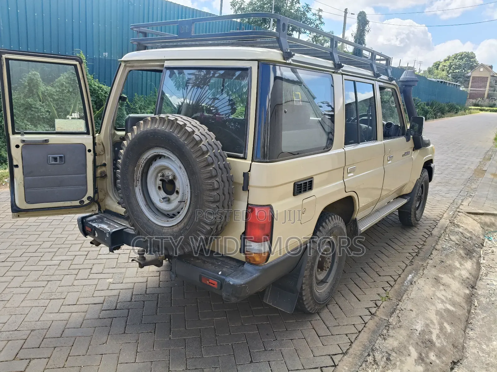 Toyota Land Cruiser 79 Series 2010 Brown
