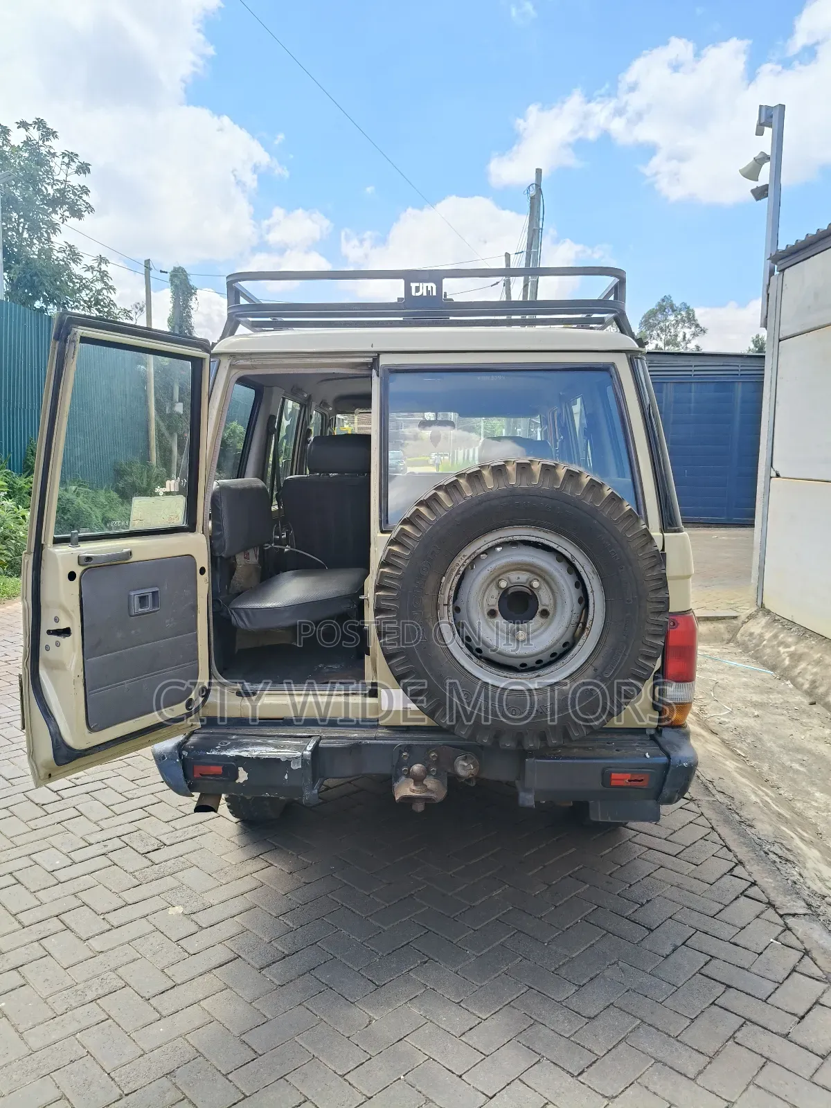 Toyota Land Cruiser 79 Series 2010 Brown