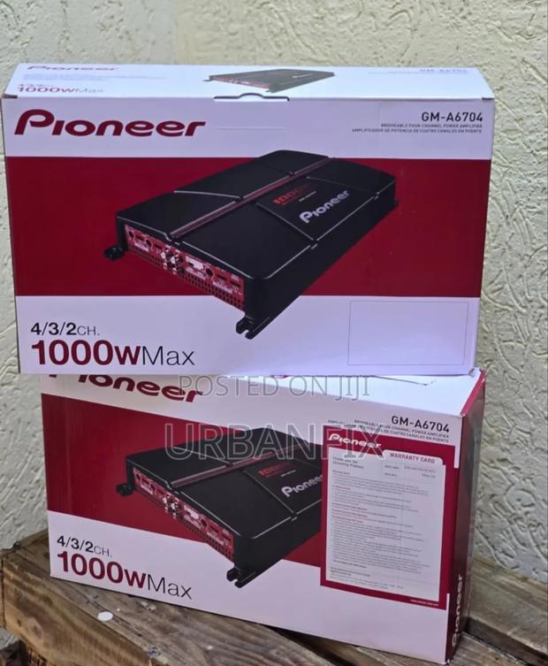 Piomeer Gm-A6704 1000watts 4 Channel Bridgeable 4 Channel Amplifier
