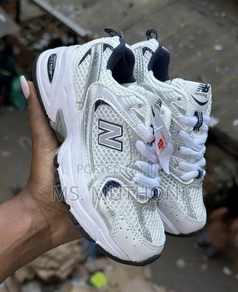 Unisex Kids Sneakers Nb Running Size 28 -35