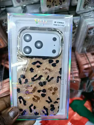 Wseeg iPhone 17 Pro Leopard Print Pattern Design for Girls and Women