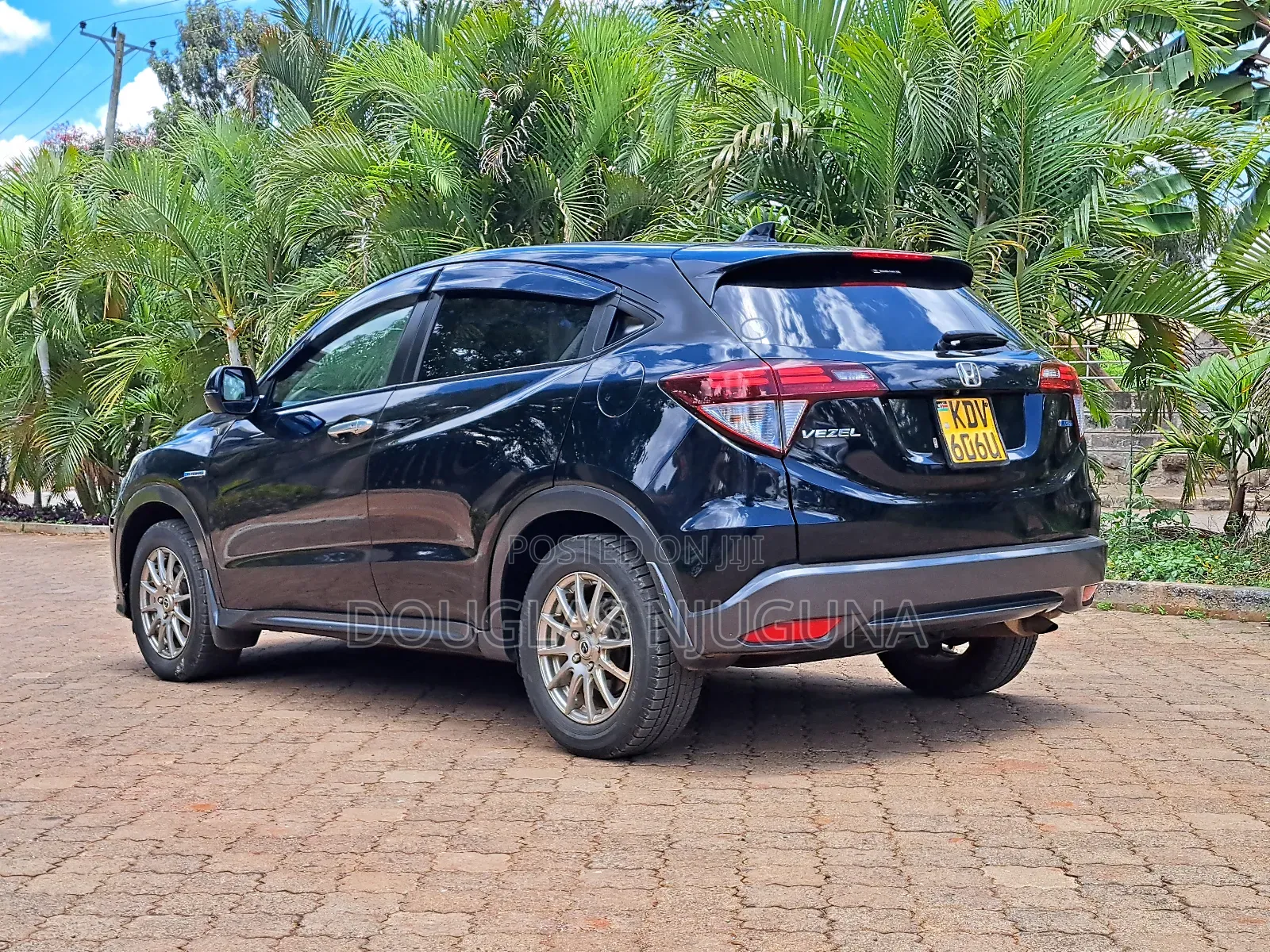 Honda Vezel 1.5 Hybrid 2WD 2018 Black
