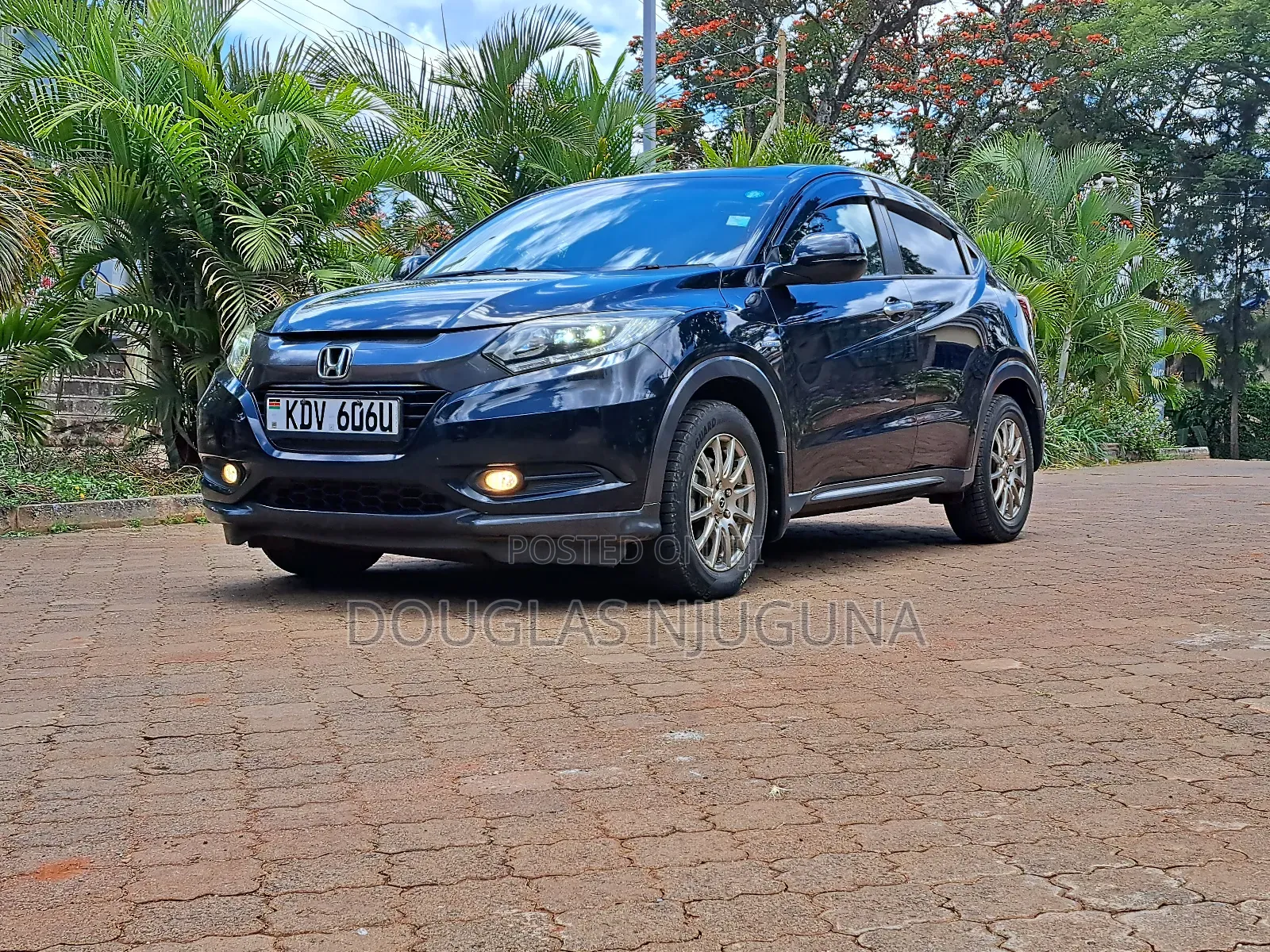 Honda Vezel 1.5 Hybrid 2WD 2018 Black