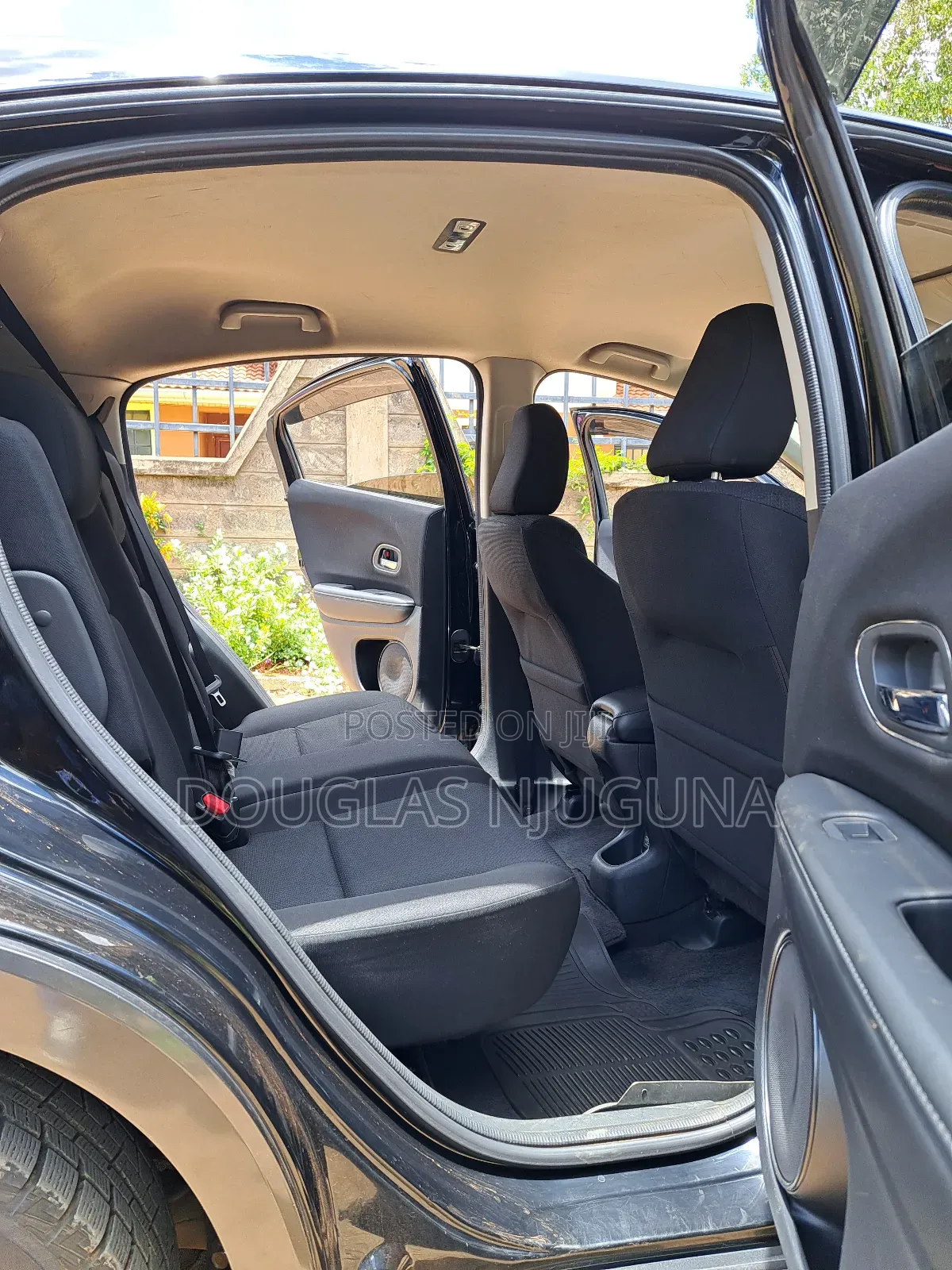 Honda Vezel 1.5 Hybrid 2WD 2018 Black