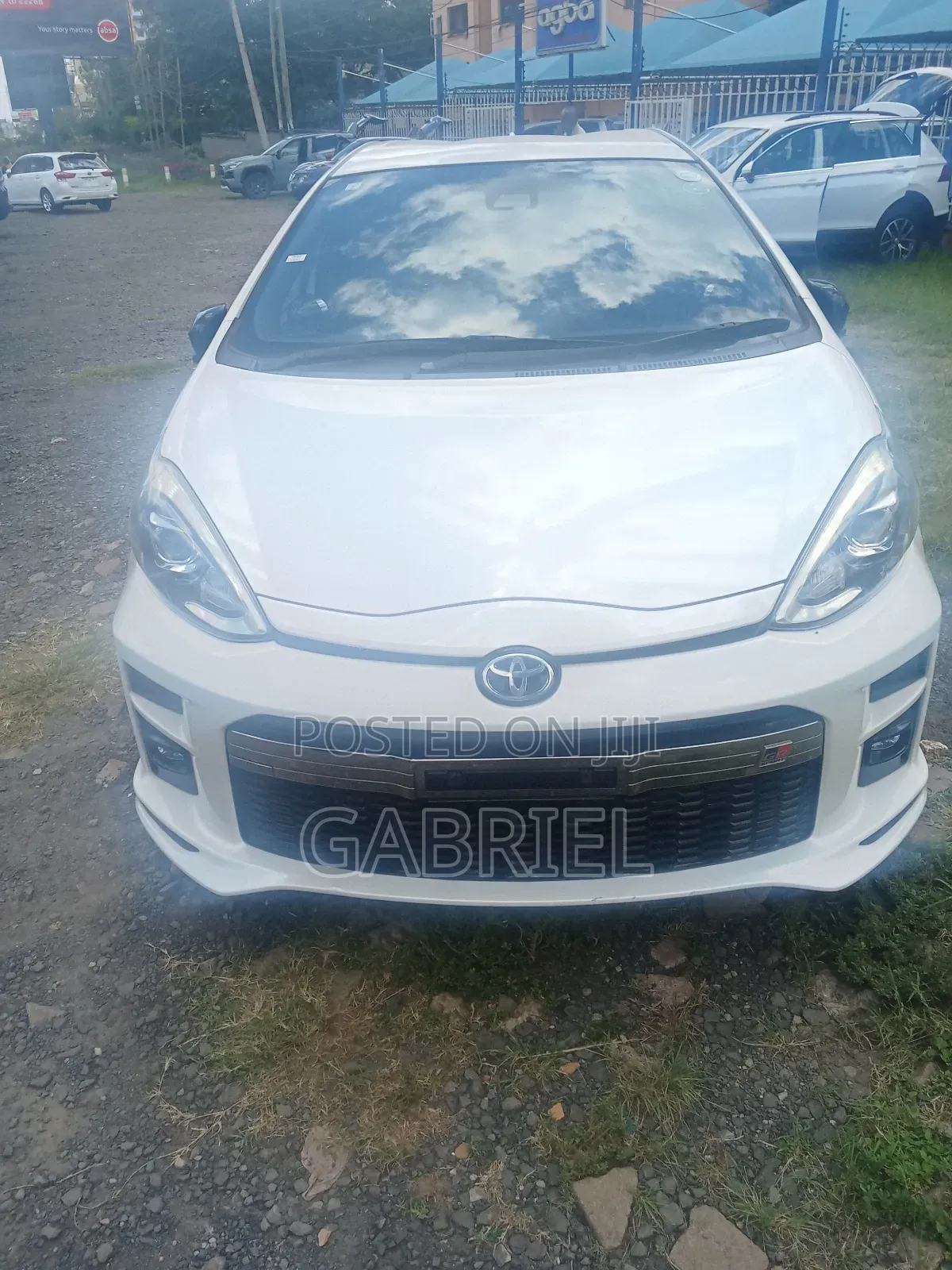 Toyota Aqua 2019 White