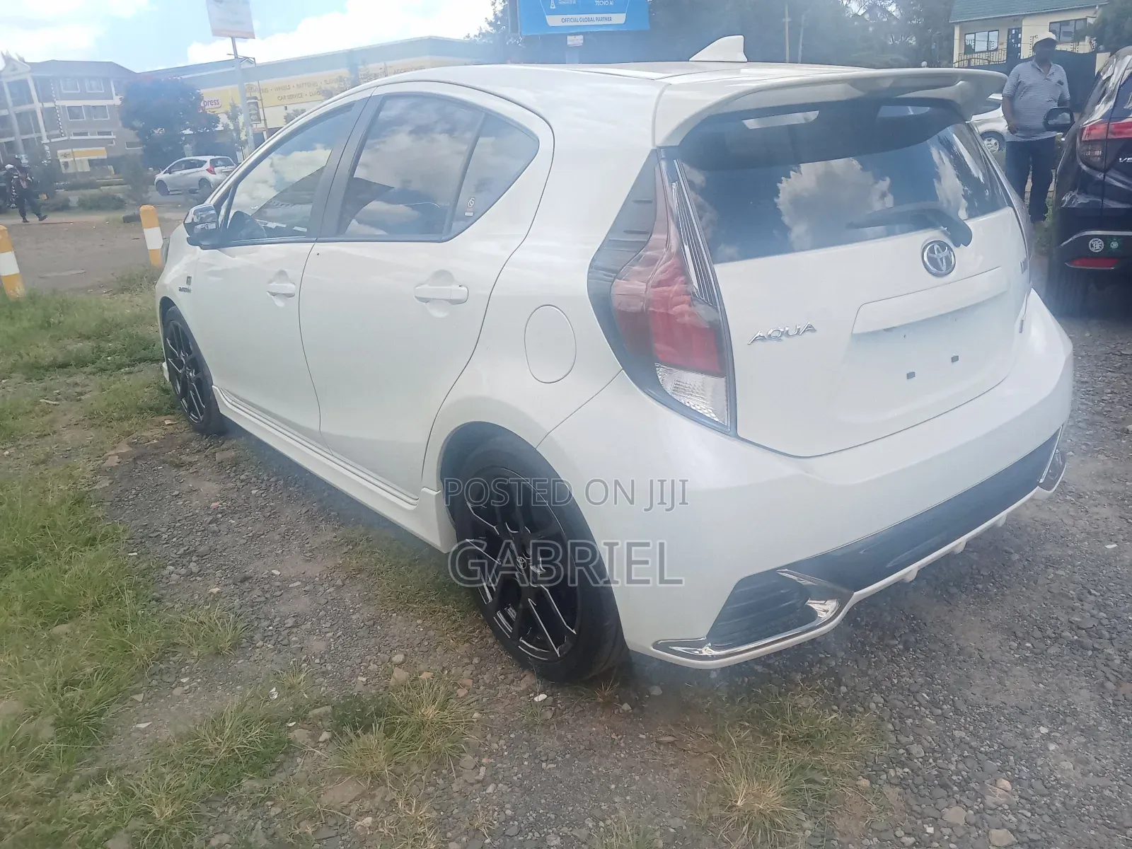 Toyota Aqua 2019 White