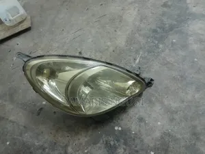 Vitz Headlights 2002 /2003