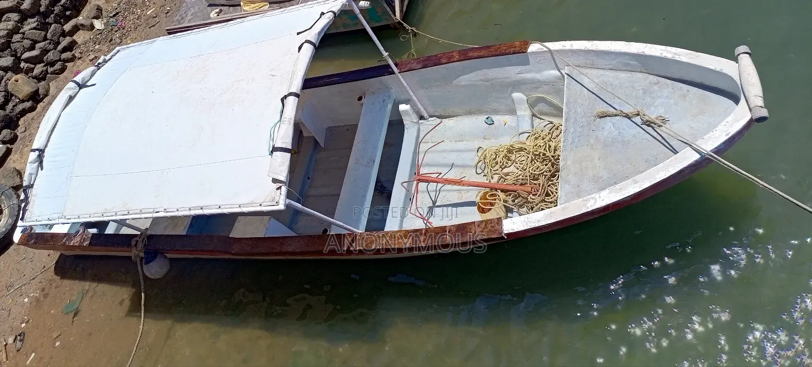 27ft Fibreglass Boat