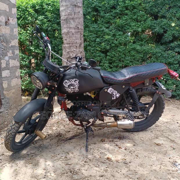 Motorcycle 2025 Black - thumbnail 7