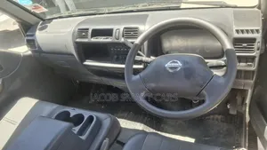 Truck Nissan Vannet