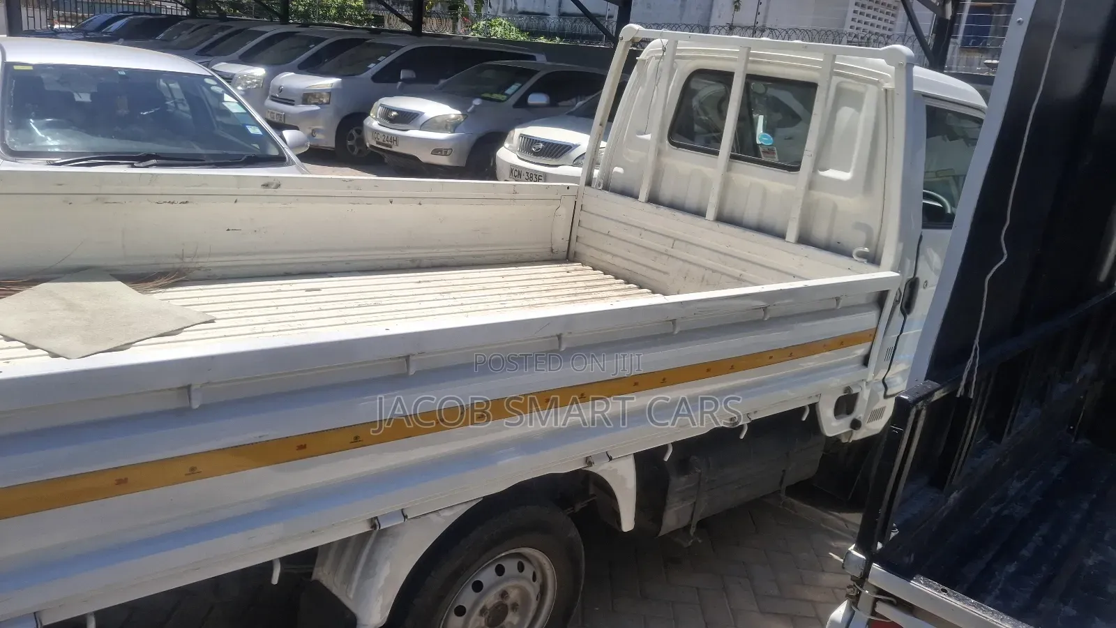 Truck Nissan Vannet