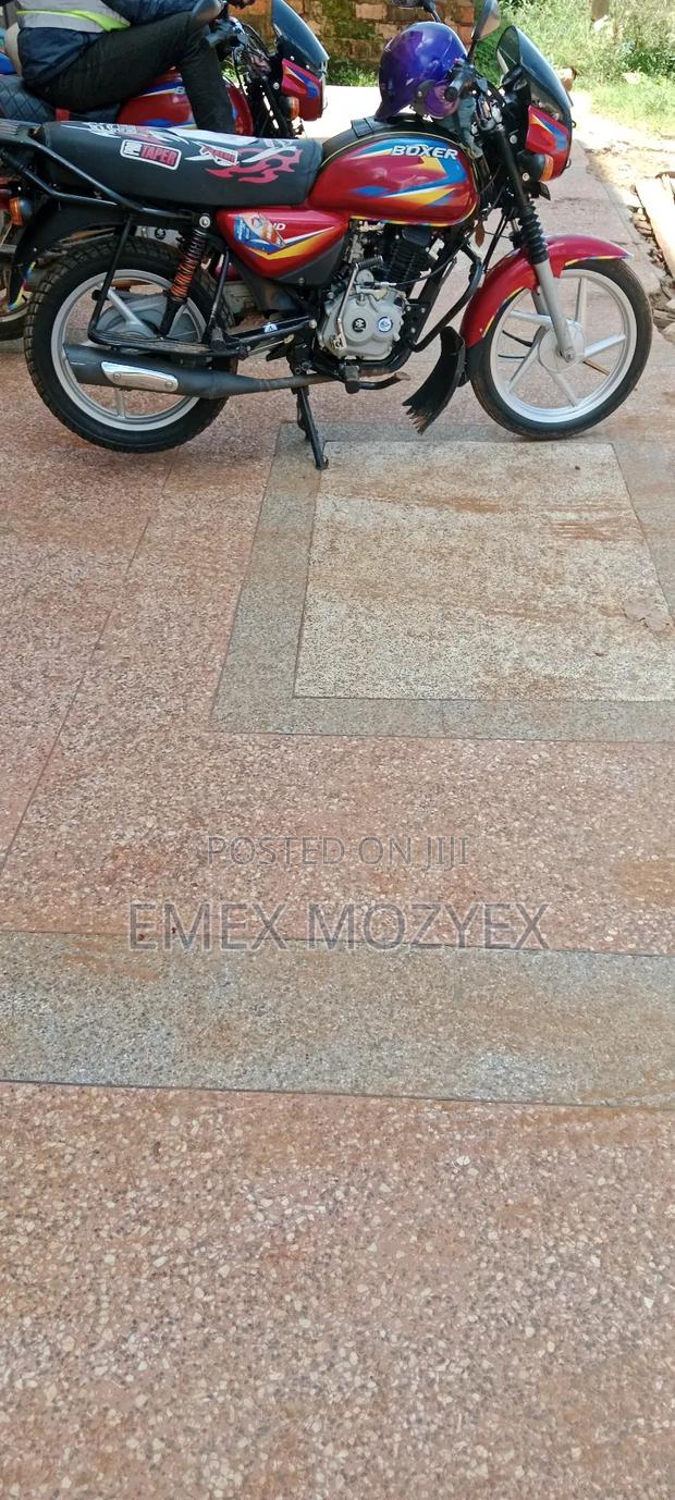 Bajaj Boxer 125 2025 Red - thumbnail 6