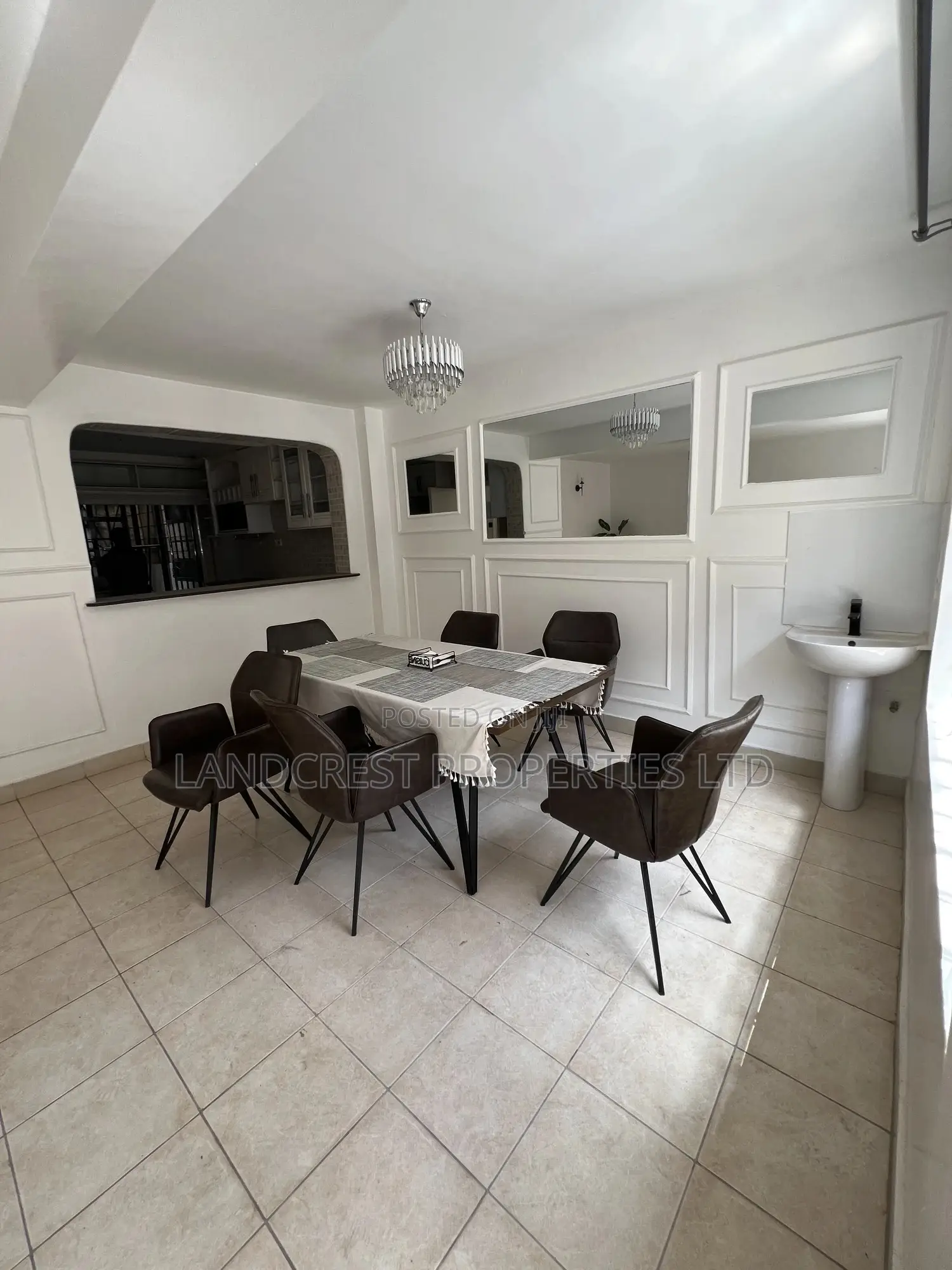 4bdrm Maisonette in South B for sale