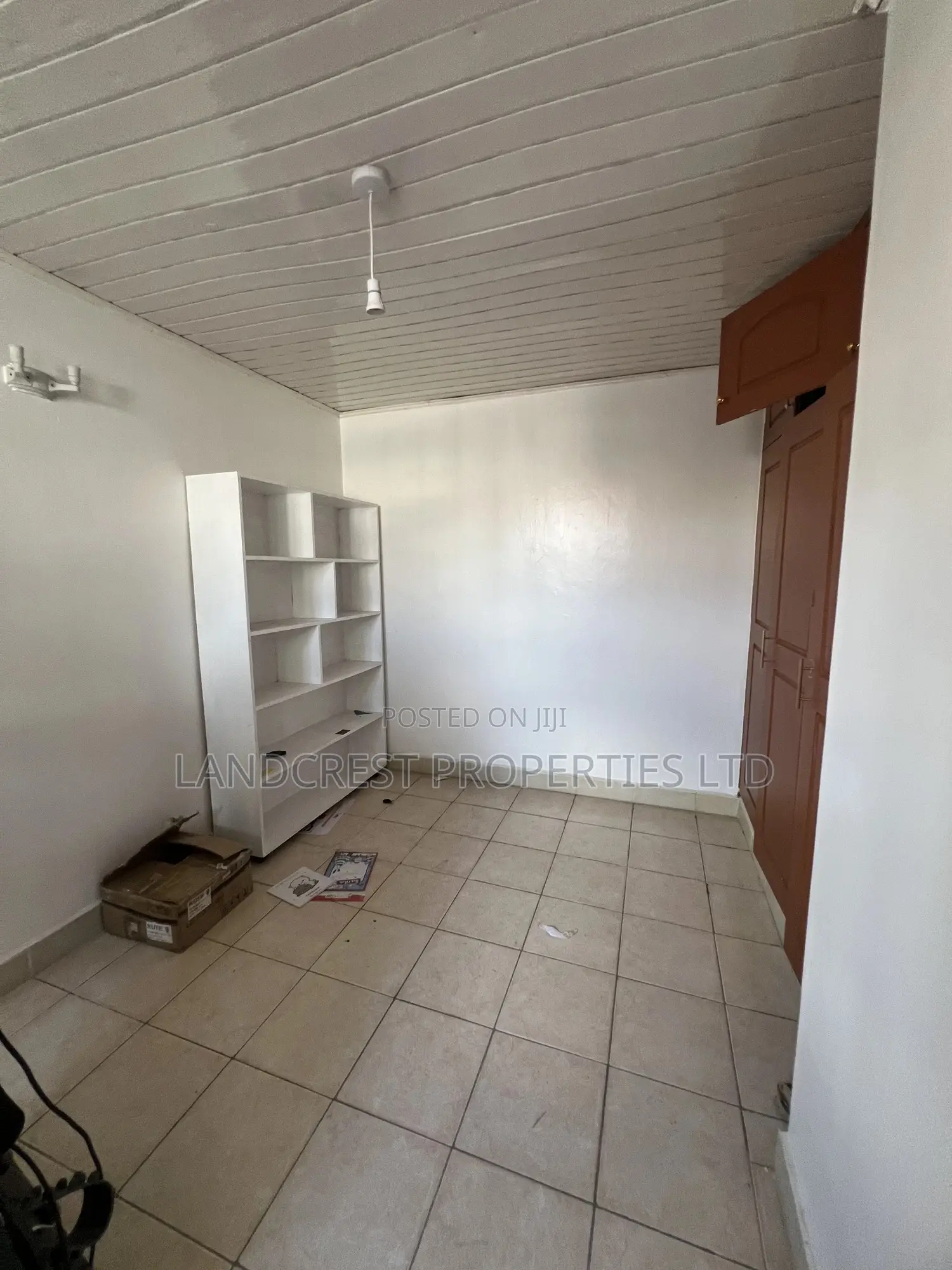 4bdrm Maisonette in South B for sale