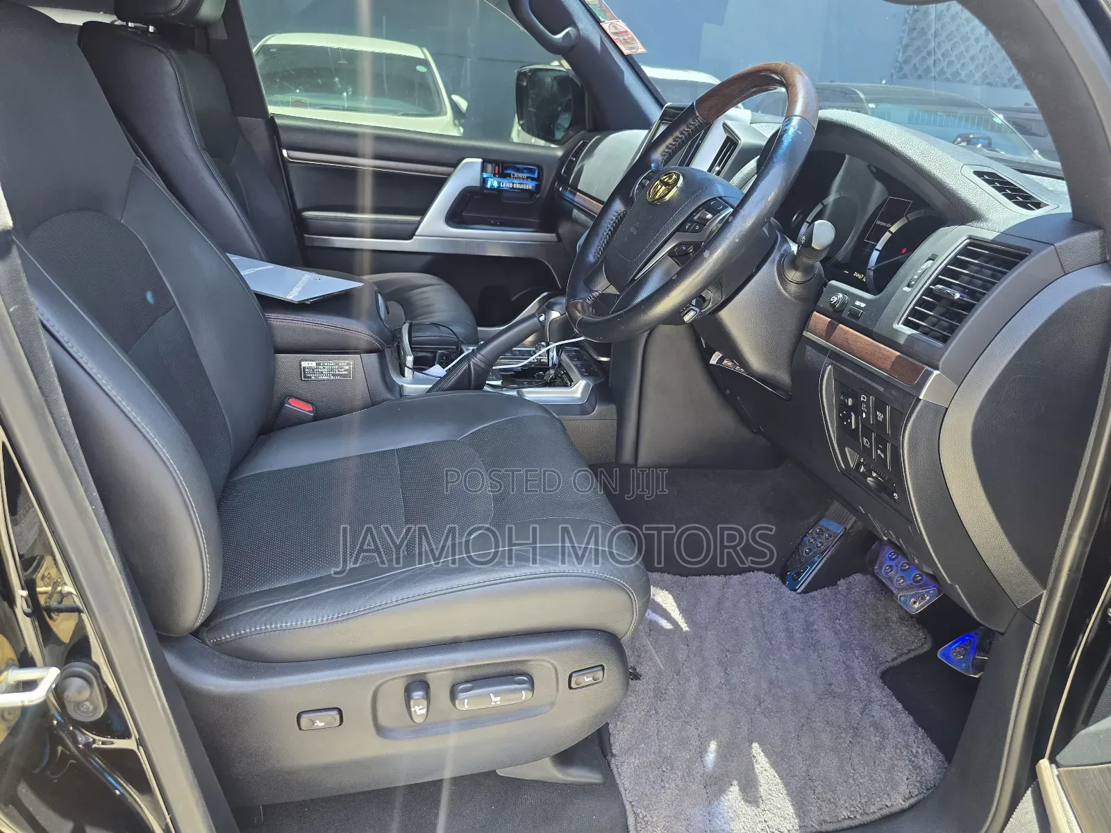 Toyota Land Cruiser 2018 Black