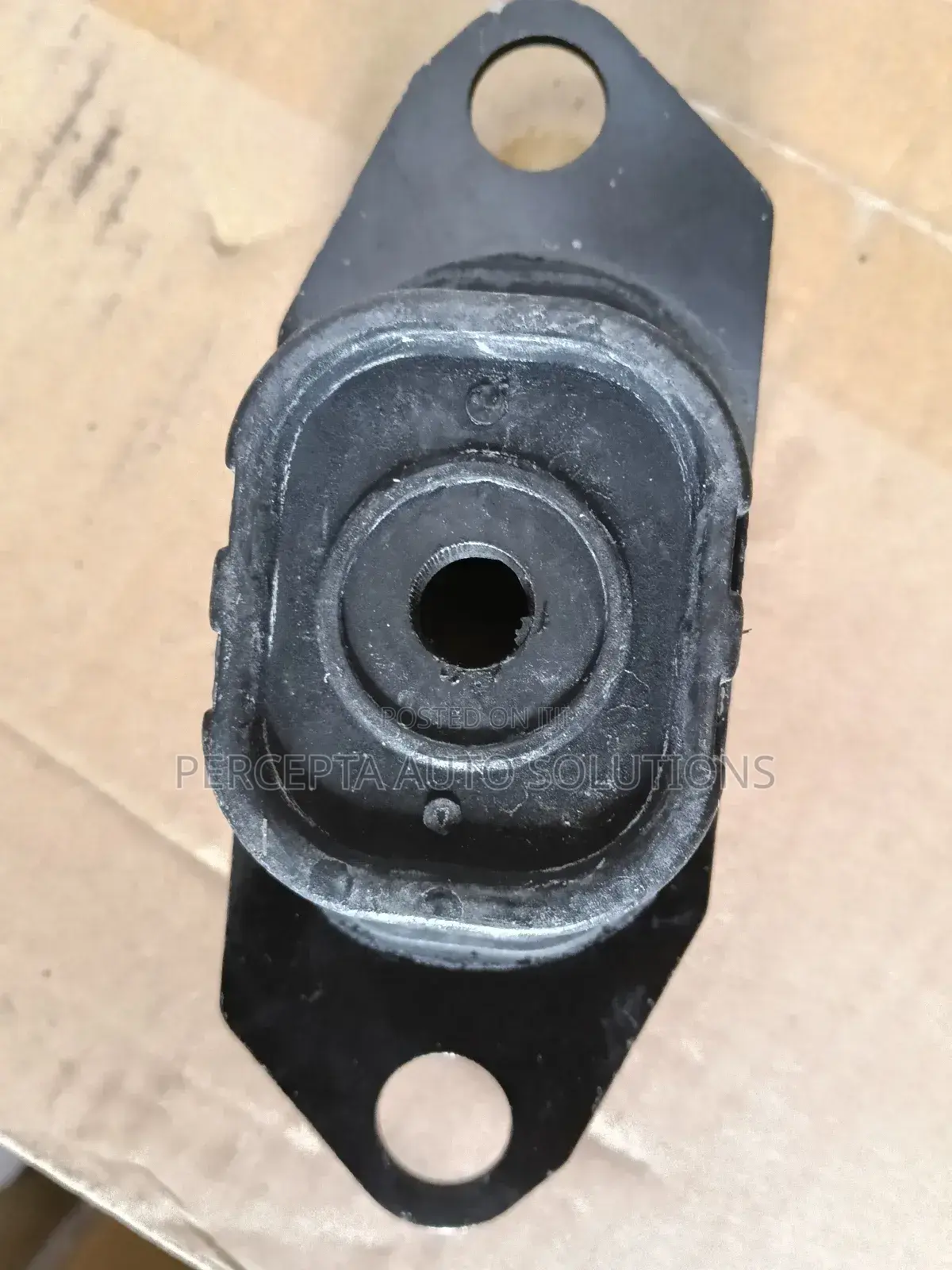 Nissan Tiida Front LHS Engine Mounting 11220-Ed000
