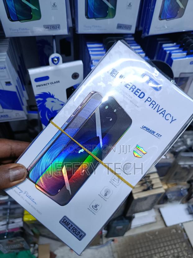 Qissy Samsung Galaxy Z Fold 4 Privacy Screen Protector Tempered Glass - thumbnail 2