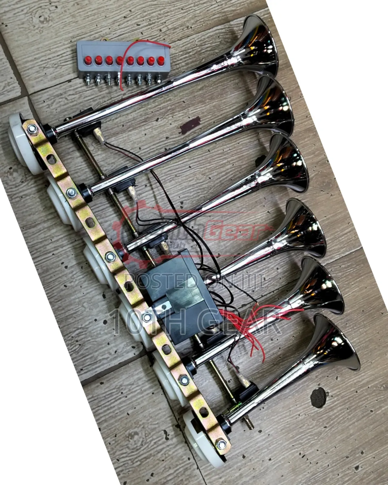 6 Pipe Horn Air Con Baby Shark